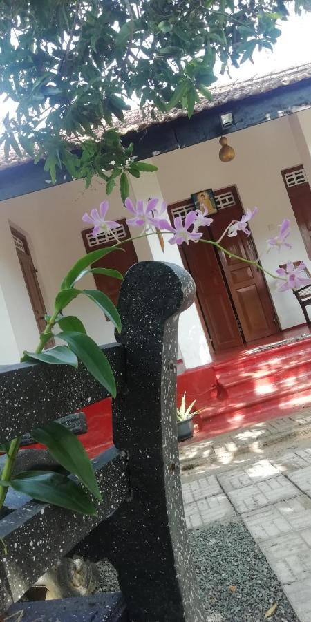 Ami place Hikkaduwa Exterior foto